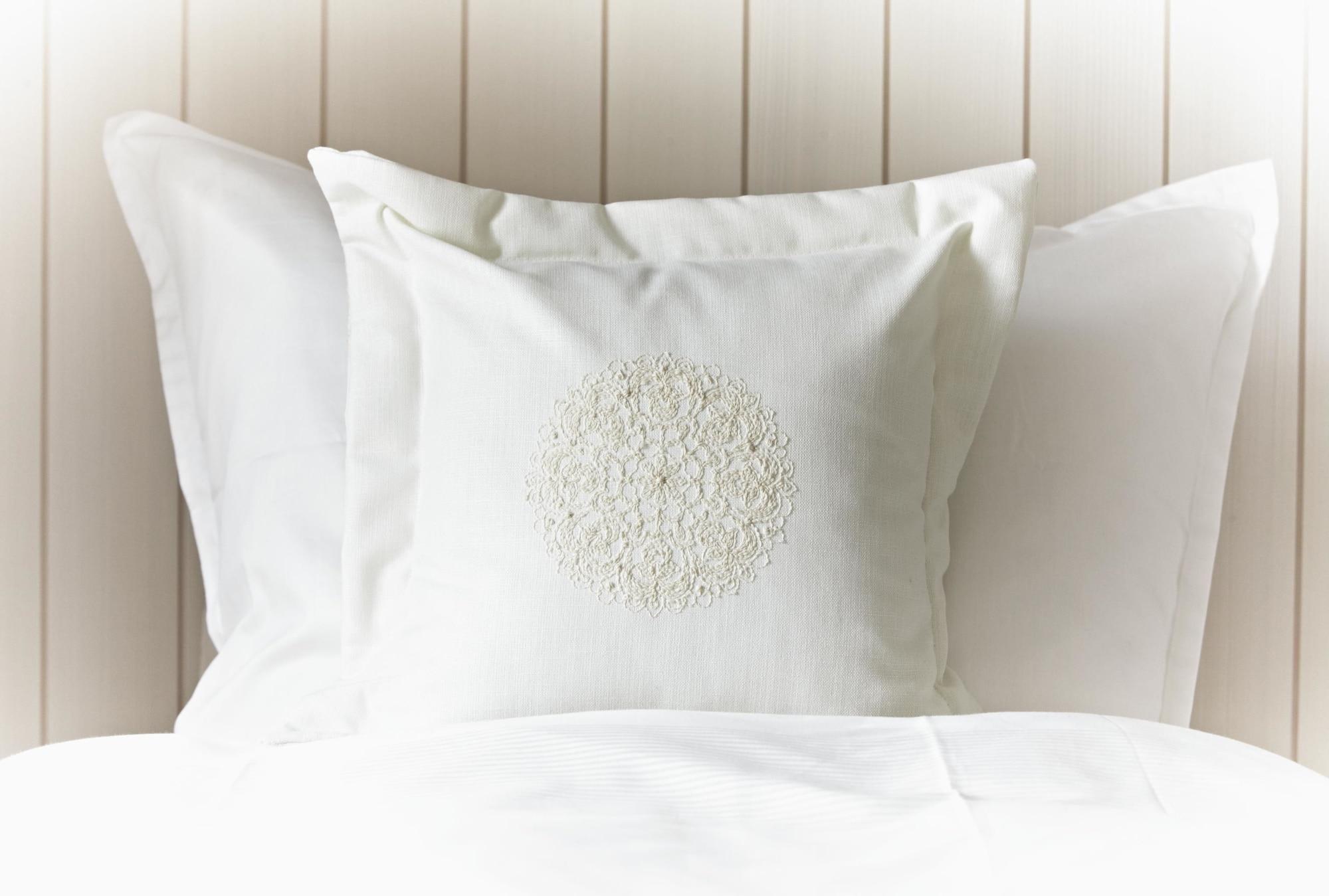 Steigenberger Grandhotel & Spa Heringsdorf Exteriör bild A pillow