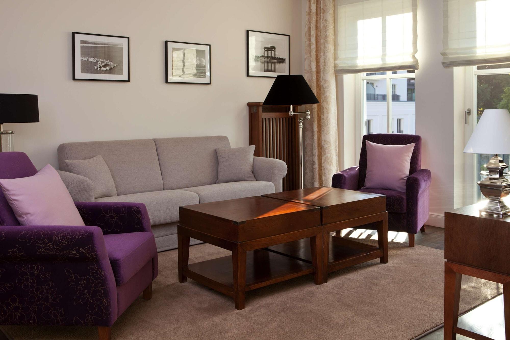Steigenberger Grandhotel & Spa Heringsdorf Exteriör bild A living room