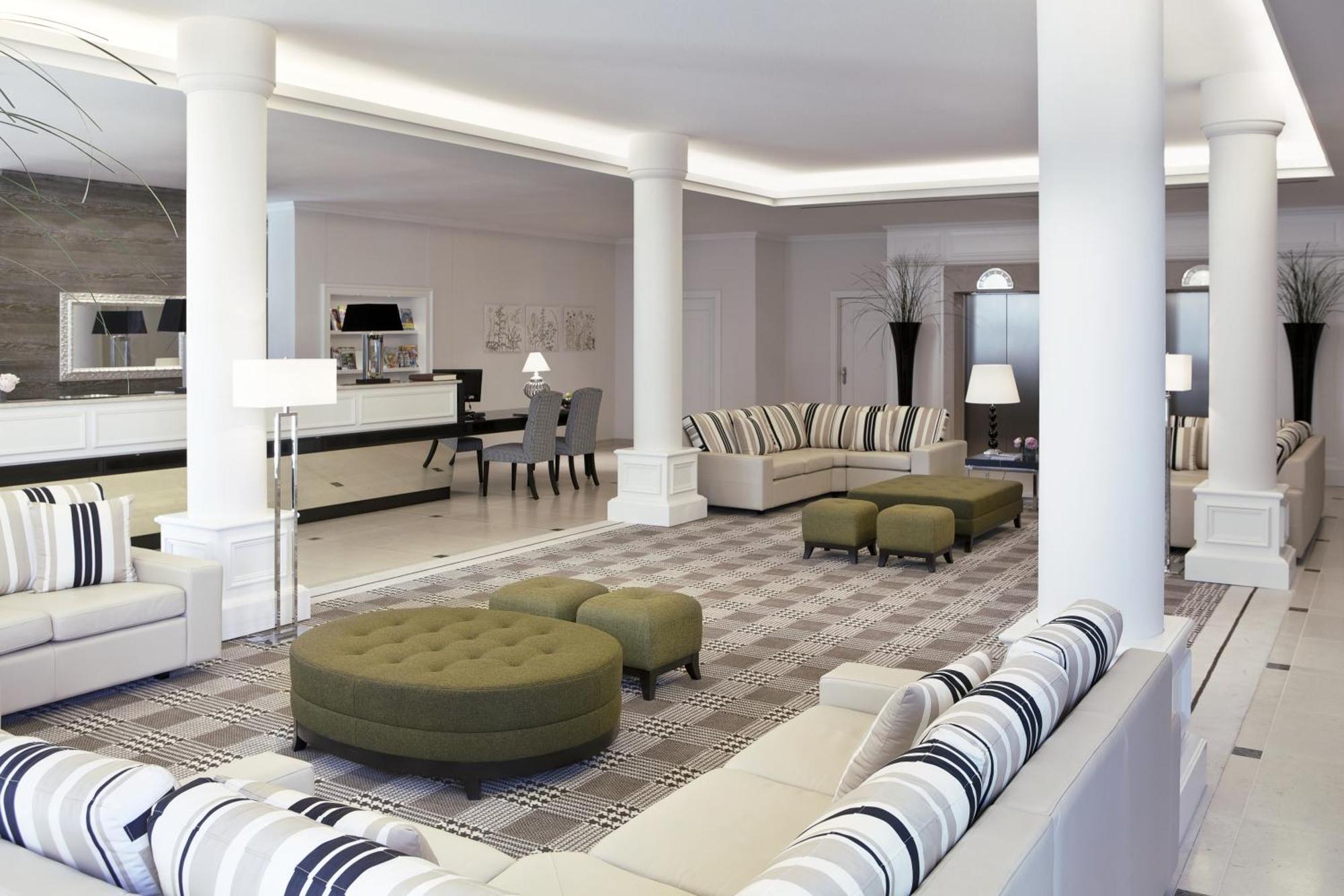 Steigenberger Grandhotel & Spa Heringsdorf Exteriör bild The interior of the hotel