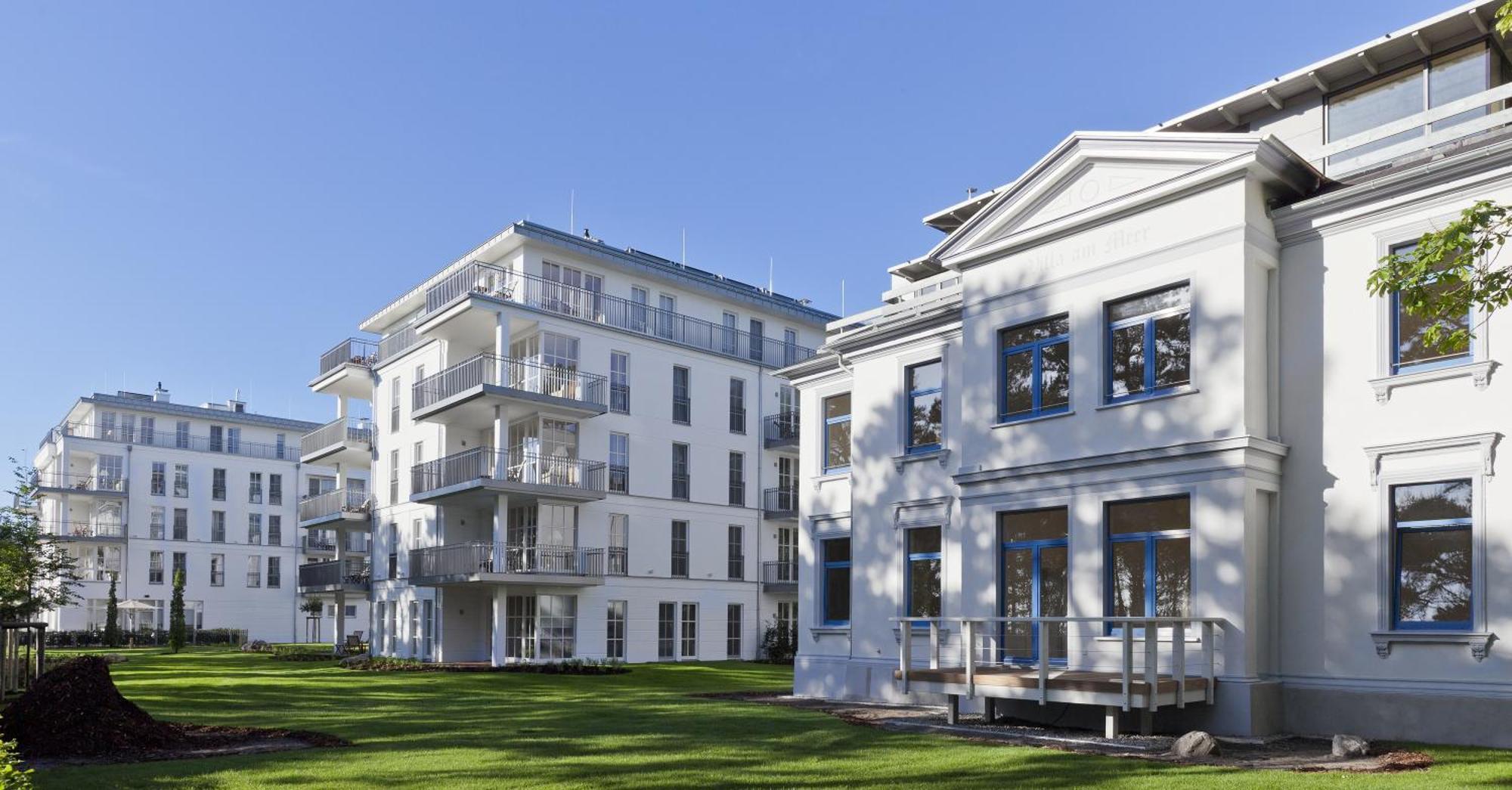 Steigenberger Grandhotel & Spa Heringsdorf Exteriör bild The main building of the university