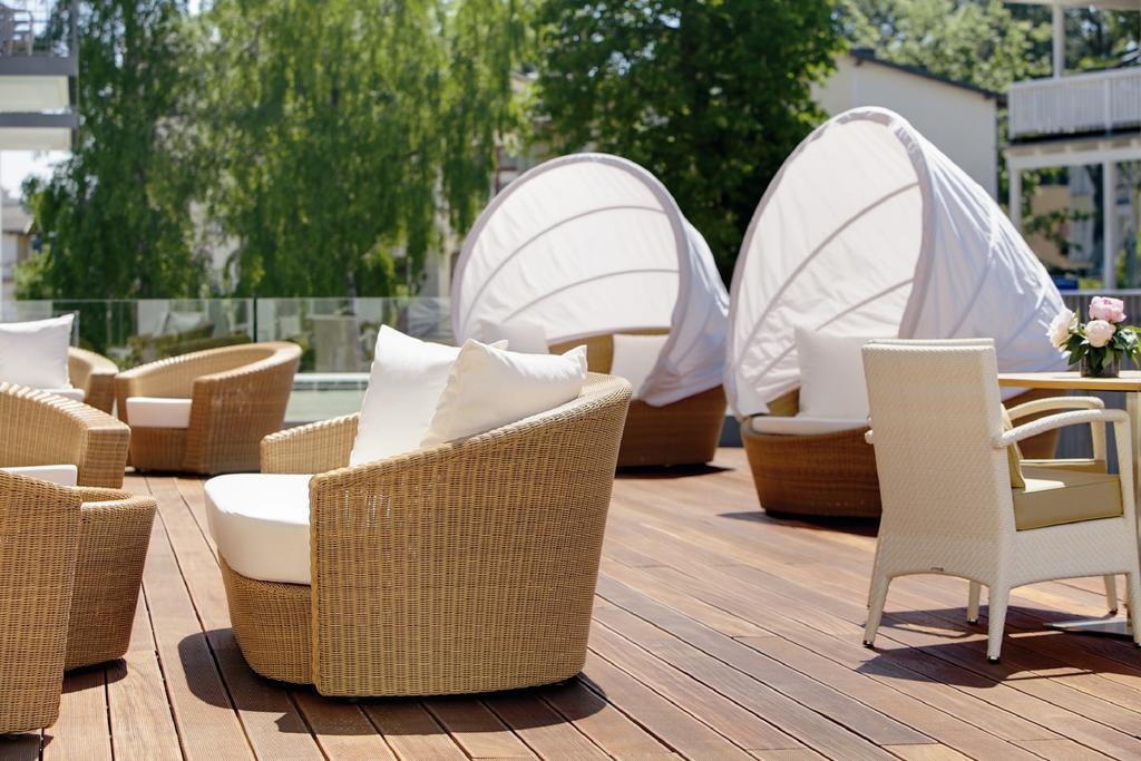 Steigenberger Grandhotel & Spa Heringsdorf Exteriör bild Outdoor furniture