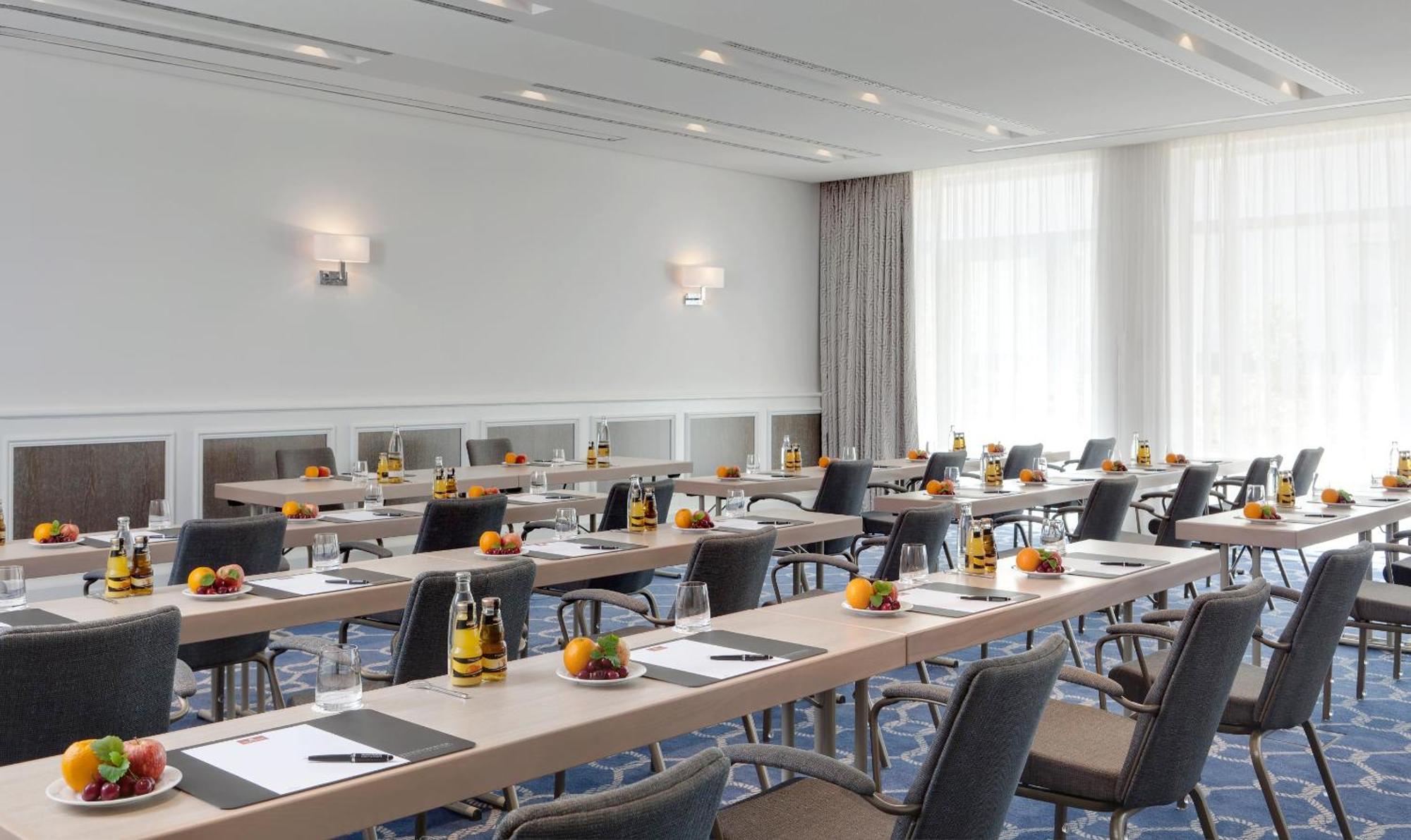 Steigenberger Grandhotel & Spa Heringsdorf Exteriör bild Meeting room